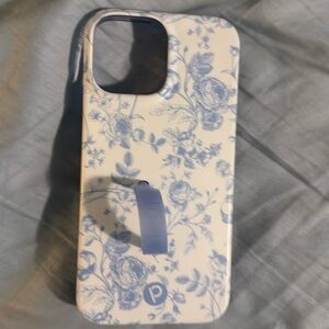 Loopy Original - iPhone 13 Pro Max (6.7" Screen) × 1
Blue Toile / Righty